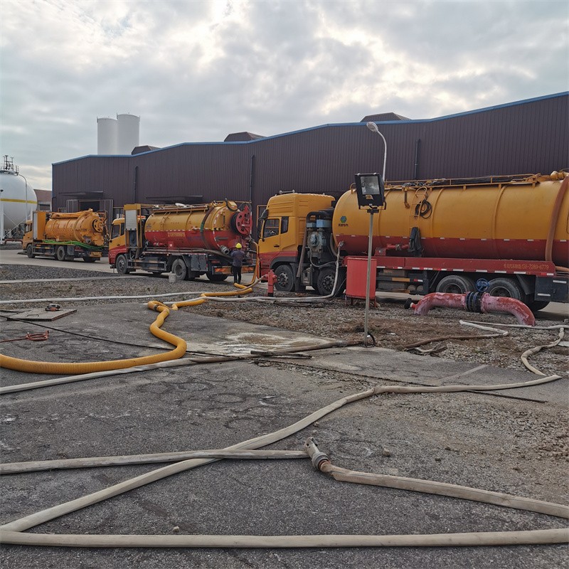 乐昌污水池清理